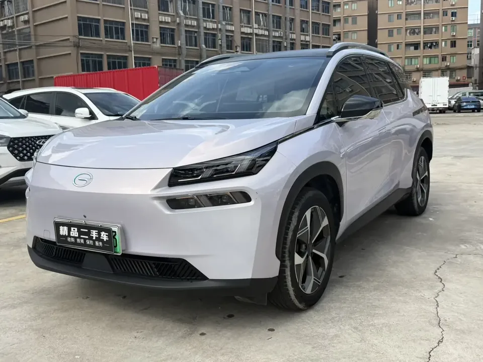 AION V AION V 2022 AION V Plus 70 Smart Edition Ternary Lithium 2022 — photo 1, buy with delivery to Moscow