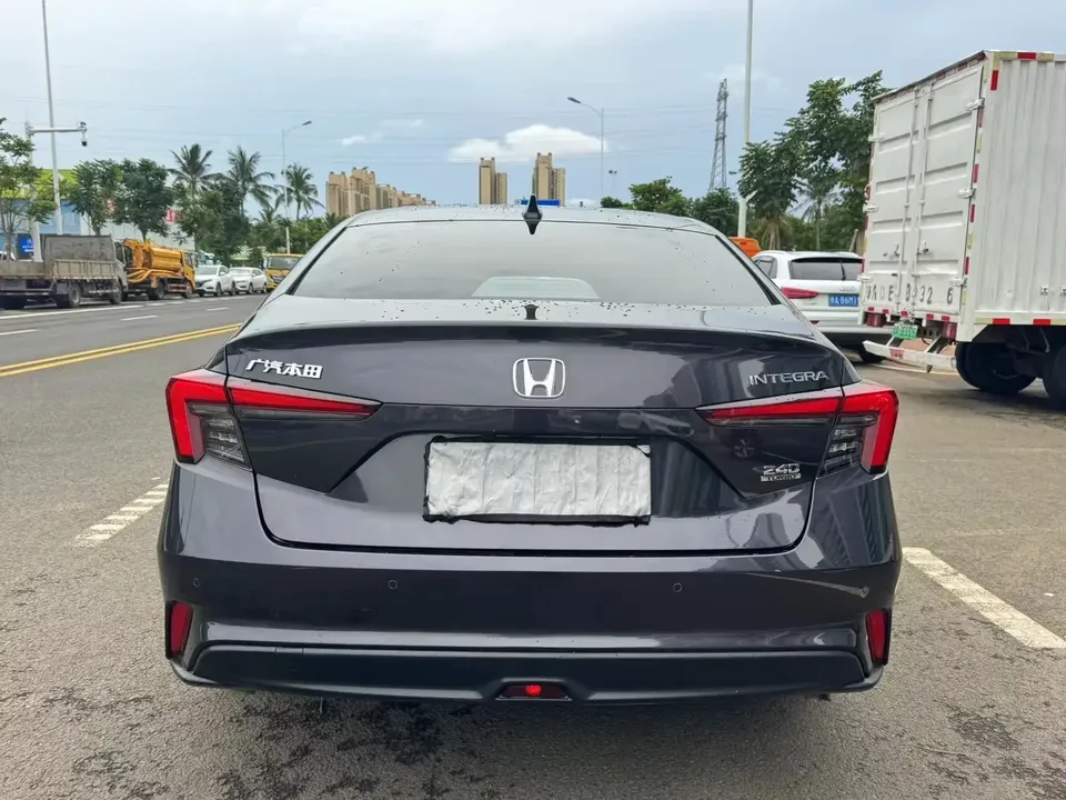 Honda Integra Style 2023 240TURBO CVT Leading Edition 2023 — миниатюра 2