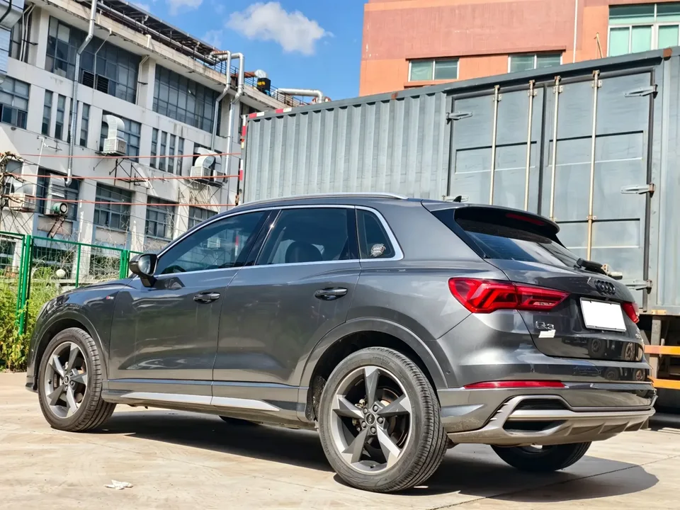 Audi Q3 Audi Q3 2021 35 TFSI Stylish Dynamic 2022 — thumbnail 4