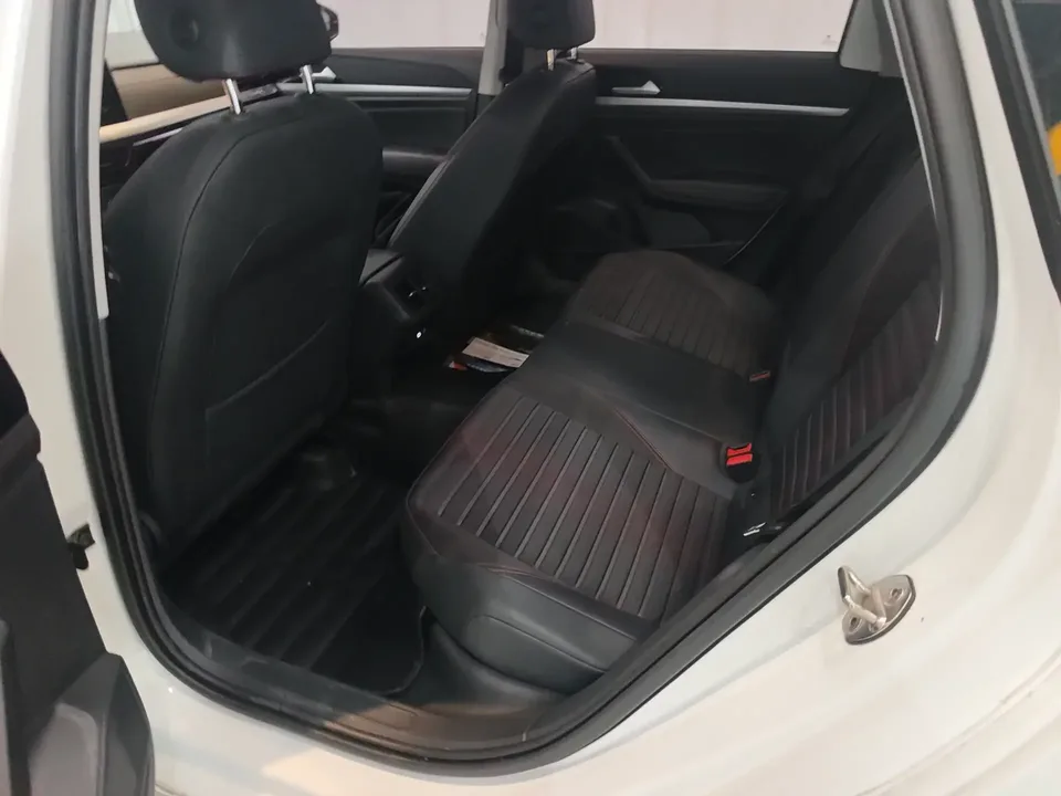 Volkswagen Lavida Lavida 2023 280TSI DSG Starry Sky Edition 2023 — thumbnail 3