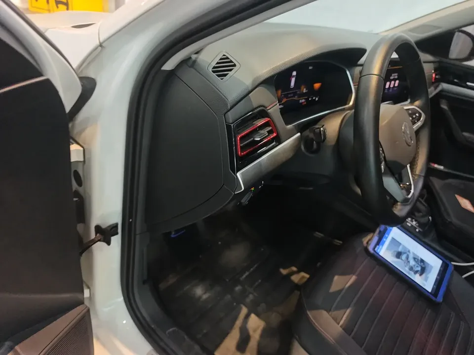 Volkswagen Lavida Lavida 2023 280TSI DSG Starry Sky Edition 2023 — thumbnail 4