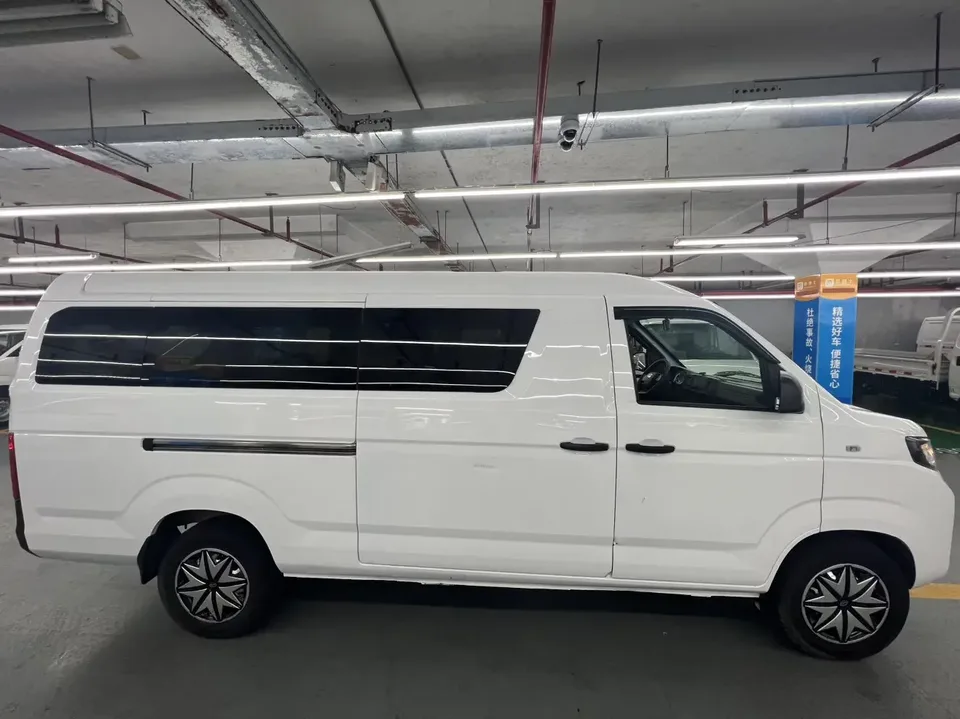 Kaiyi Finless Porpoise E7 Finless Porpoise E7 2025 Passenger Transport Entrepreneurship Edition-50.38kWh 6-seater 2025 — thumbnail 3