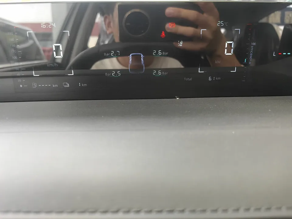 Changan Eado PHEV Eado PHEV 2025 Smart New Blue Whale 145KM Battleship Edition 2026 — миниатюра 4
