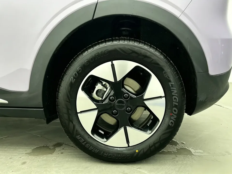 Geely Star Wish Star Wish 2026 410km Explorer Edition 2025 — thumbnail 3