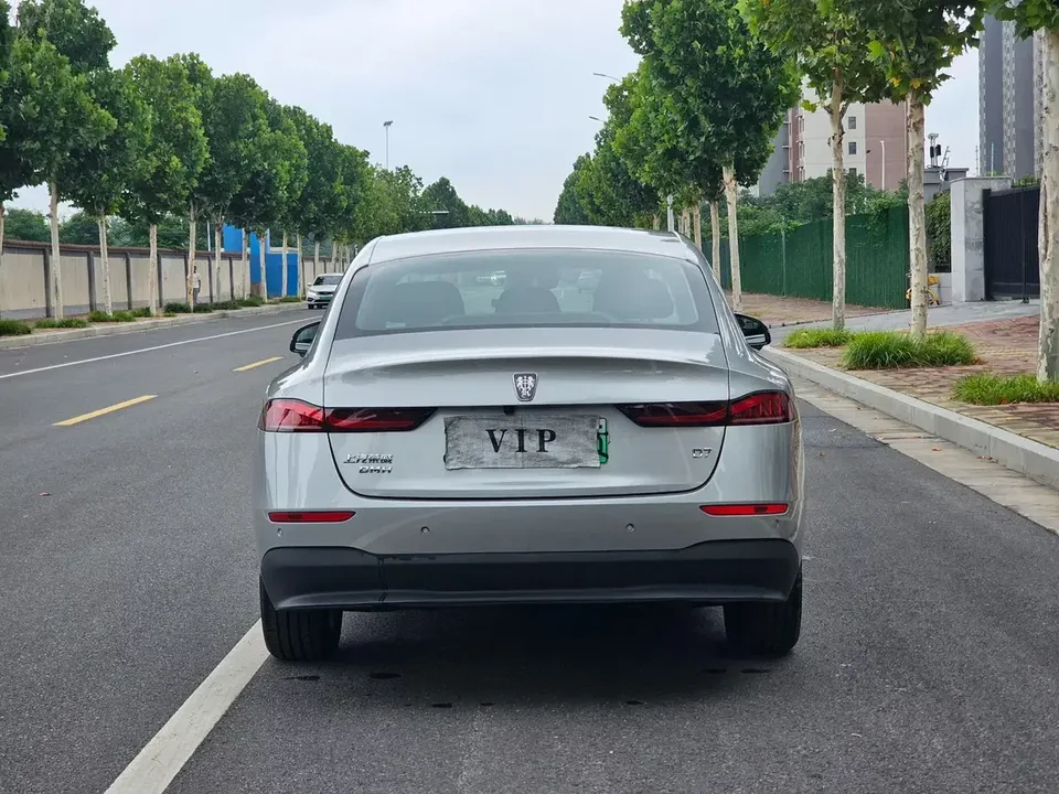 Roewe D7 DMH Roewe D7 DMH 2023 125 Ultimate 2025 — thumbnail 2