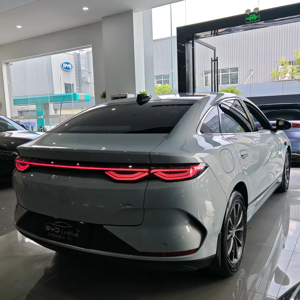 BYD Qin L EV Qin L EV 2025 470KM Leading Model 2025 — thumbnail 2