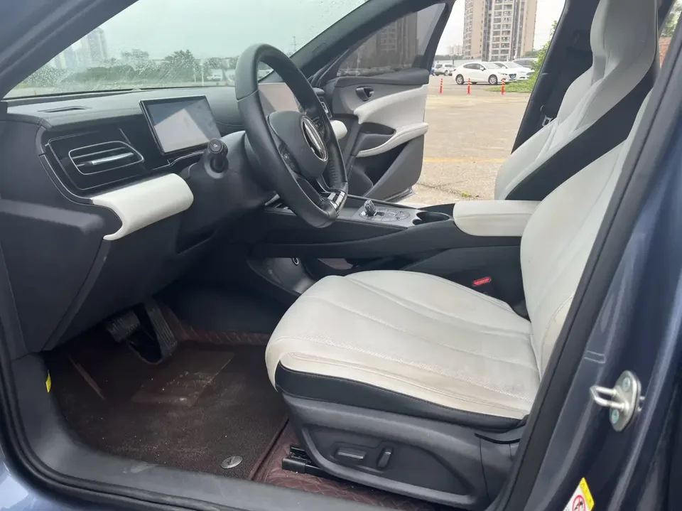 BYD Seal 06DM Seal 06DM 2024 DM-i 80KM Deluxe 2024 — миниатюра 5