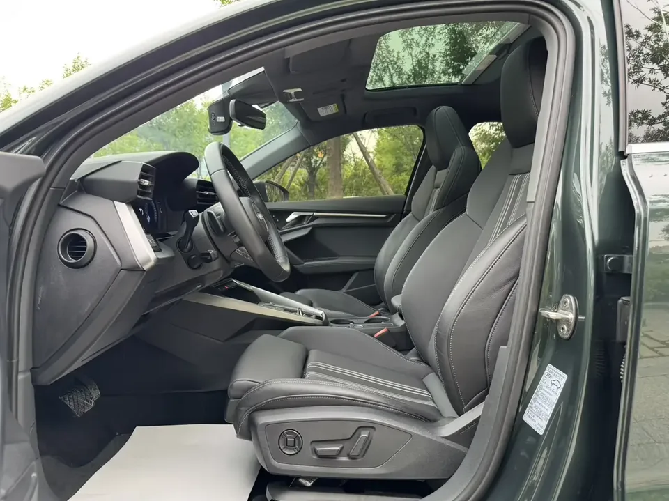 Audi A3 Audi A3 2022 Sportback 35 TFSI Stylish and sporty 2023 — thumbnail 5