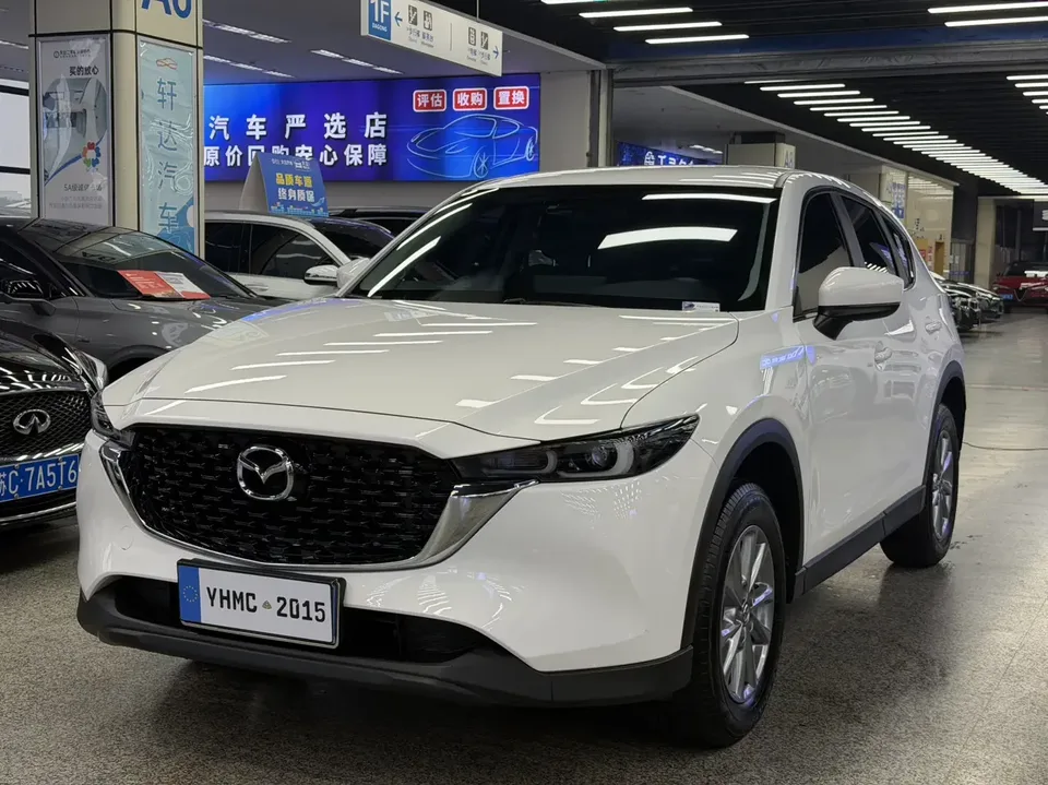 Mazda CX-5 Mazda CX-5 2025 2.0L Automatic 2WD Comfort 2025 — photo 1, buy with delivery to Moscow