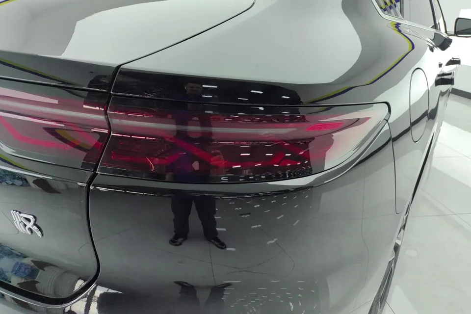 BYD Han DM Chinese DM 2025 DM-i 125KM Premium 2024 — thumbnail 2