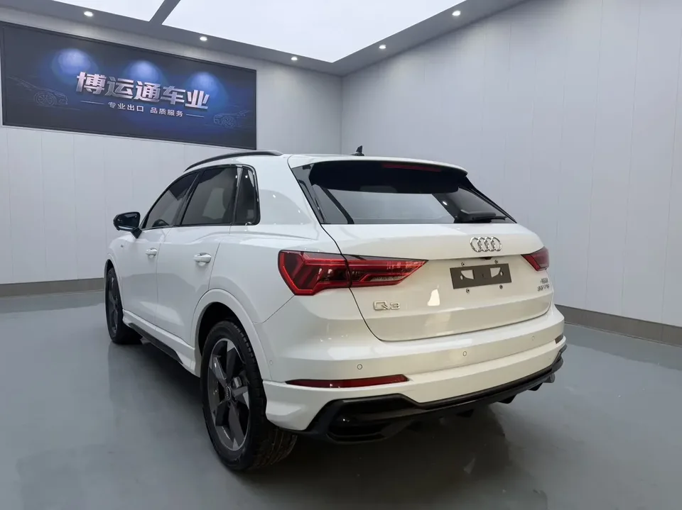 Audi Q3 Audi Q3 2022 35 TFSI Stylish Dynamic 2022 — thumbnail 4