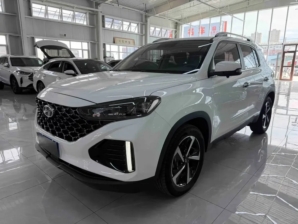 Hyundai ix35 Hyundai ix35 2021 240T GDi DCT 2WD Flagship Edition TOP 2023 — photo 1, buy with delivery to Moscow