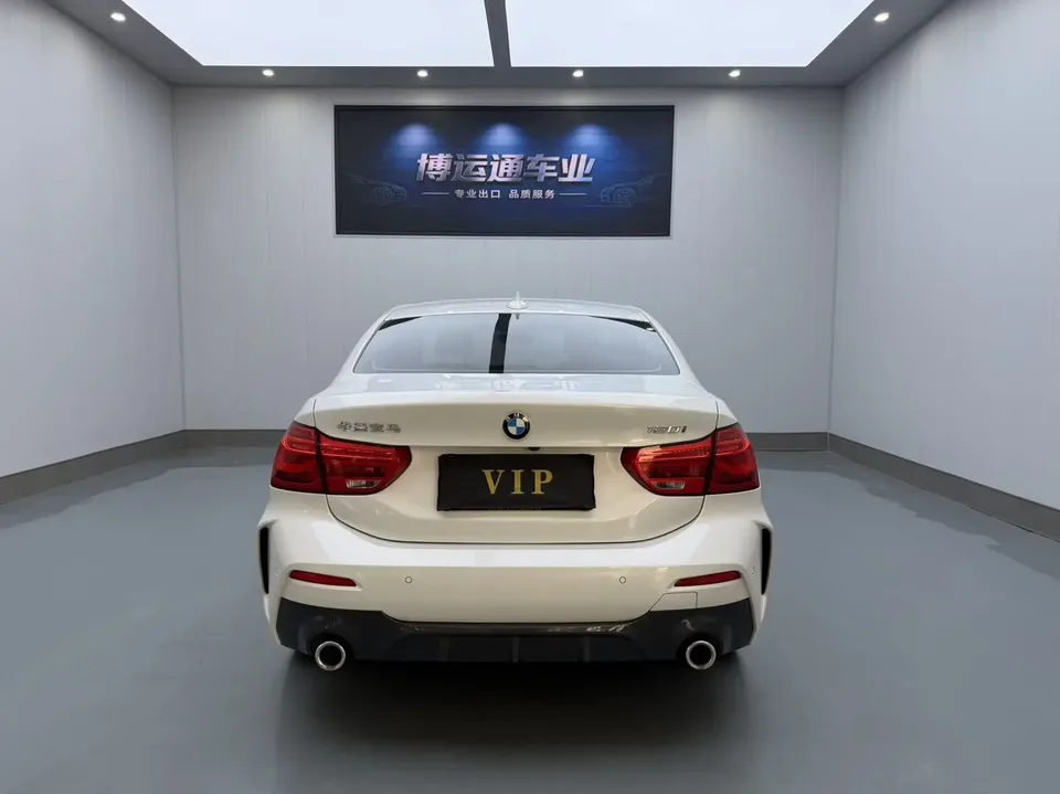 BMW 1 Series BMW 1 Series 2021 120i M Sport 2022 — thumbnail 2
