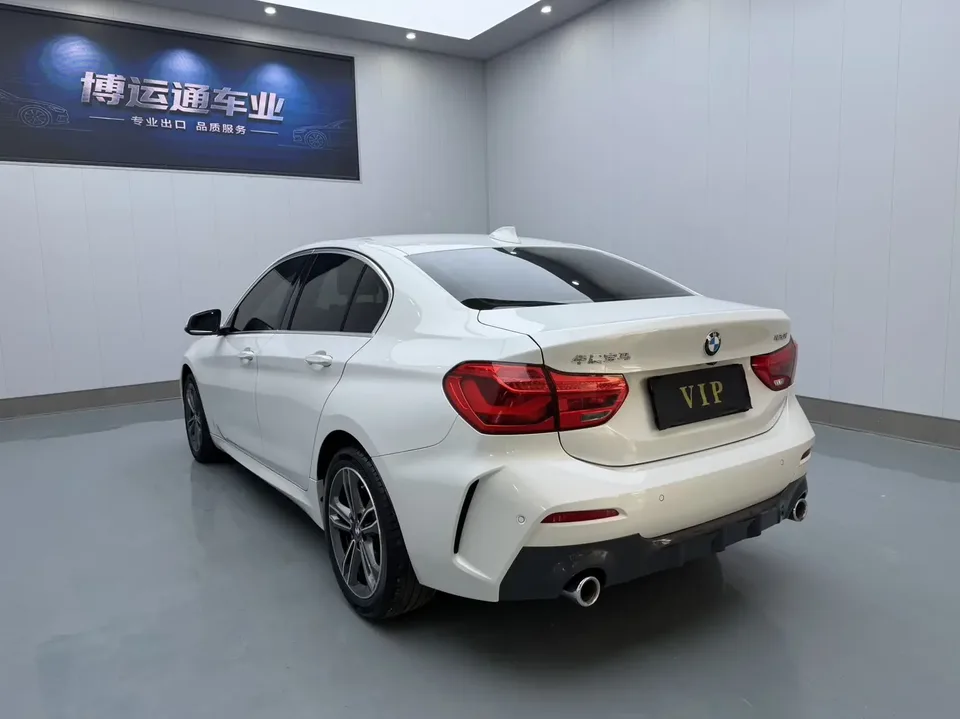 BMW 1 Series BMW 1 Series 2021 120i M Sport 2022 — thumbnail 4