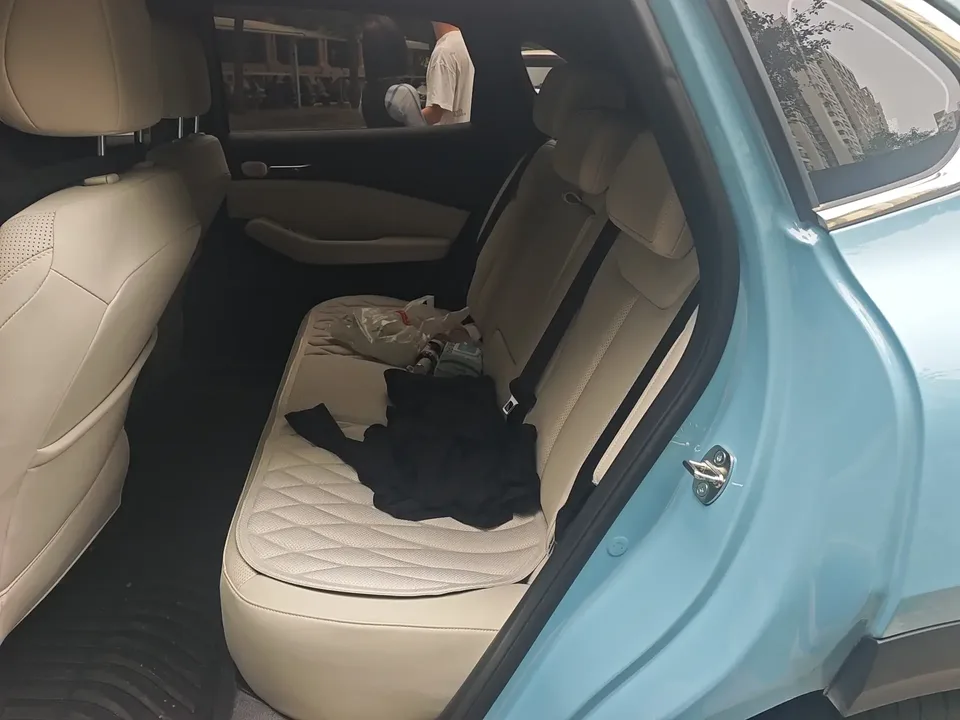 Baojun Yunhai PHEV Baojun Yunhai PHEV 2024 140km Plug-in Hybrid 2025 — миниатюра 3