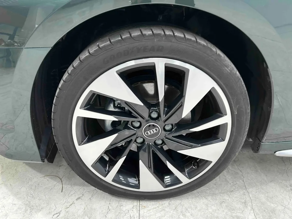 Audi A3 Audi A3 2023 A3L Limousine 35 TFSI Stylish Sports 2023 — thumbnail 4