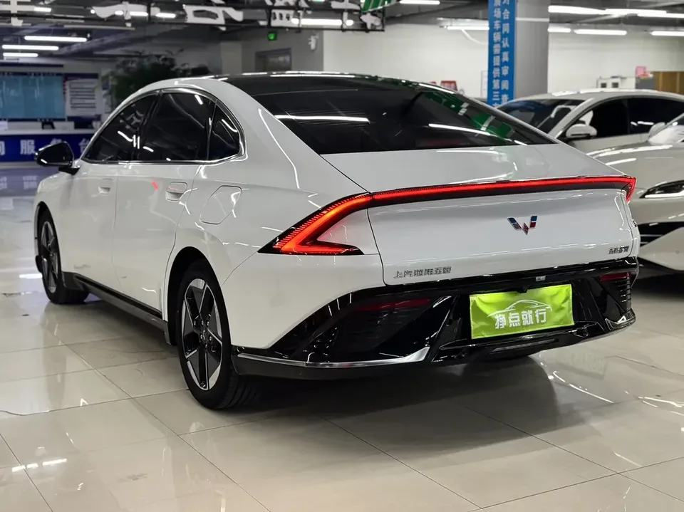Wuling Starlight PHEV Wuling Starlight PHEV 2023 150 Advanced Version 2024 — thumbnail 4