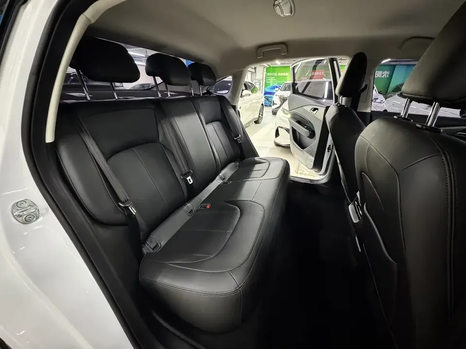 Wuling Starlight PHEV Wuling Starlight PHEV 2023 150 Advanced Version 2024 — thumbnail 5
