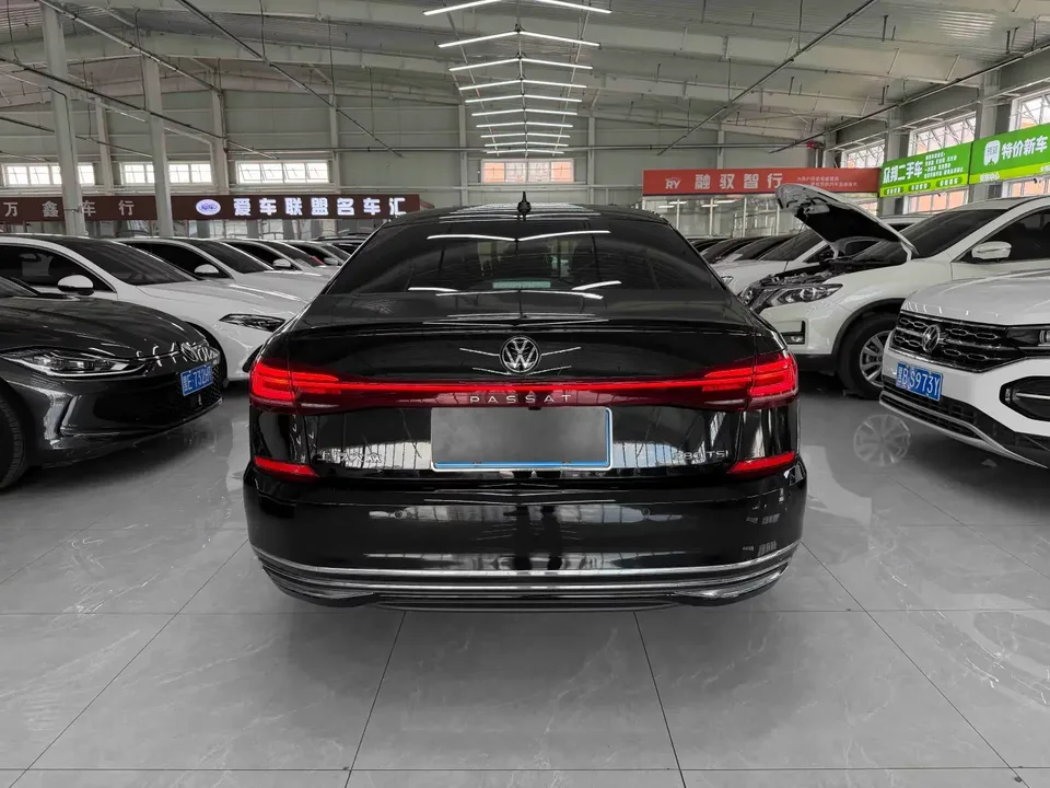 Volkswagen Passat Passat 2024 280TSI Business Edition 2023 — thumbnail 2