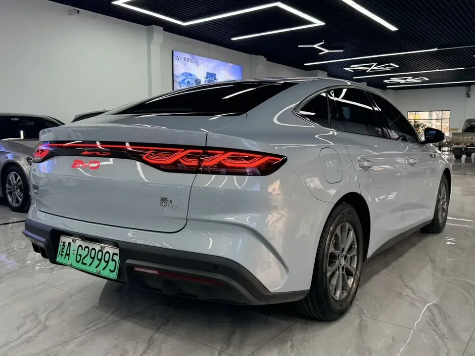 BYD Qin L DM Qin L DM 2024 DM-i 80KM Leading Type 2024 — thumbnail 2