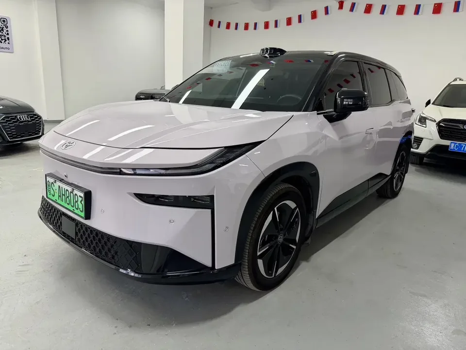 Toyota Bozhi 3X Bozhi 3X 2026 520 Pro LiDAR Edition 2025 — photo 1, buy with delivery to Moscow