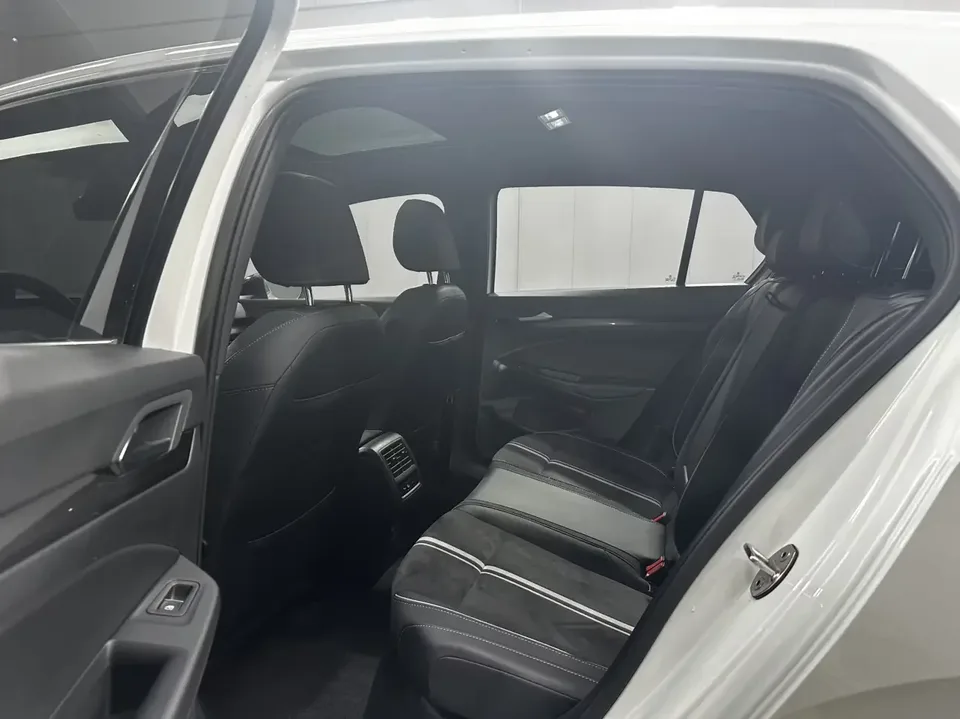 Volkswagen Golf golf 2021 280TSI DSG R-Line 2022 — thumbnail 5