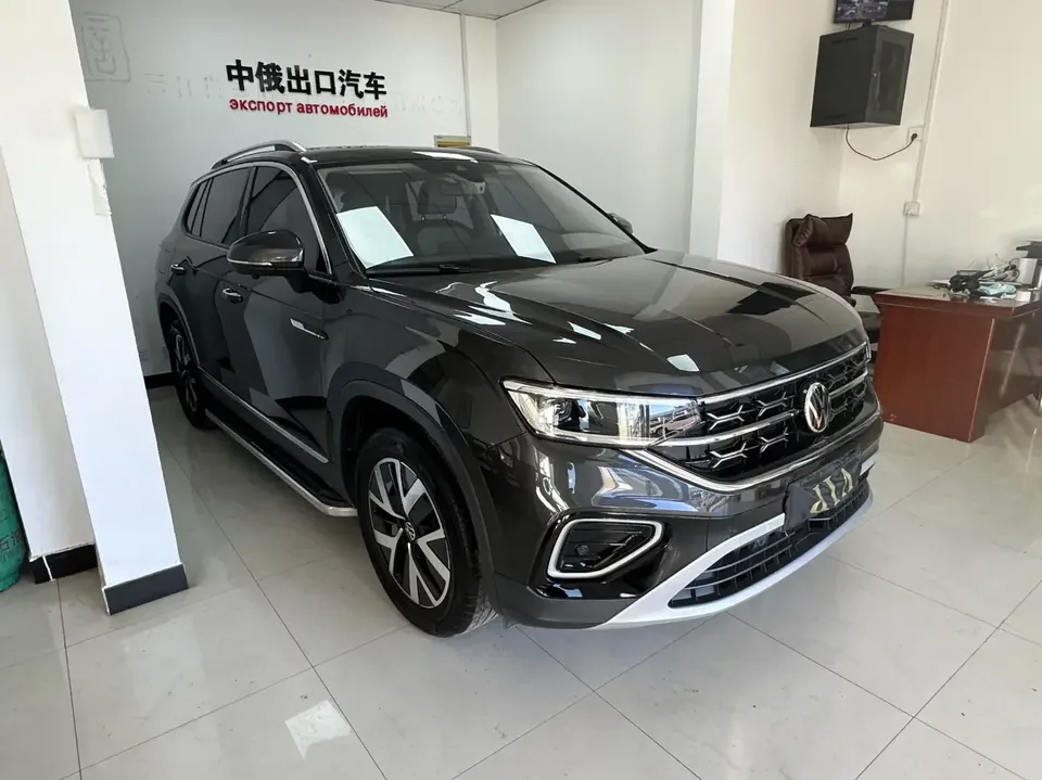 Volkswagen Tayron Tanyue 2023 280TSI 2WD Luxury Plus Advanced Edition 2022 — photo 1, buy with delivery to Moscow