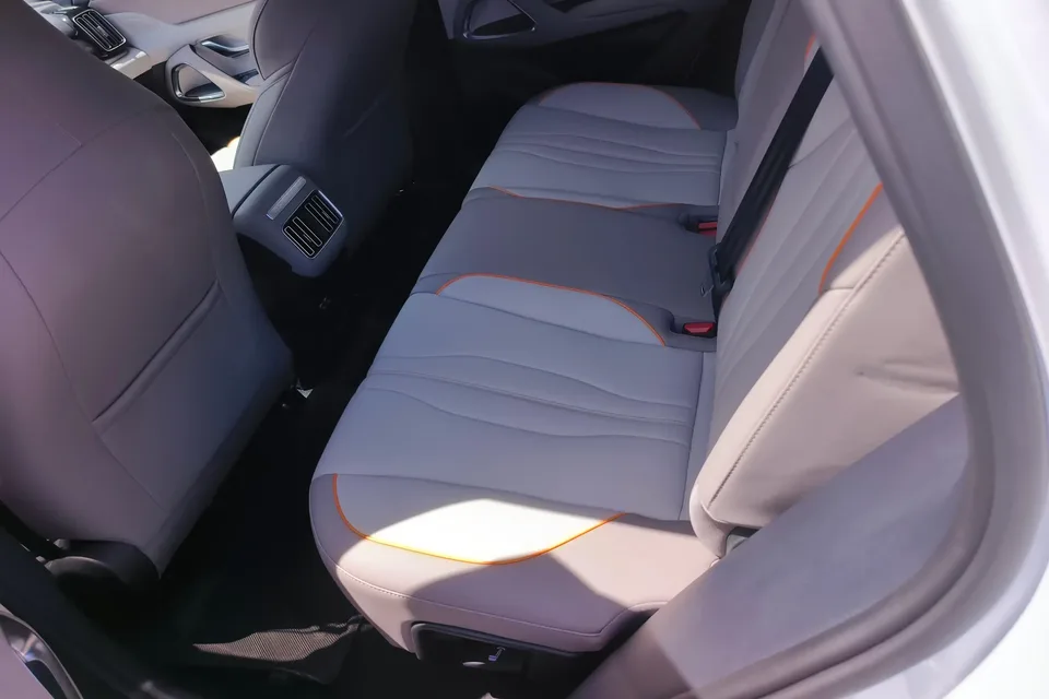 BYD Song Pro DM Song Pro DM 2024 DM-i Honor Edition 71km Pilot Edition 2025 — thumbnail 5