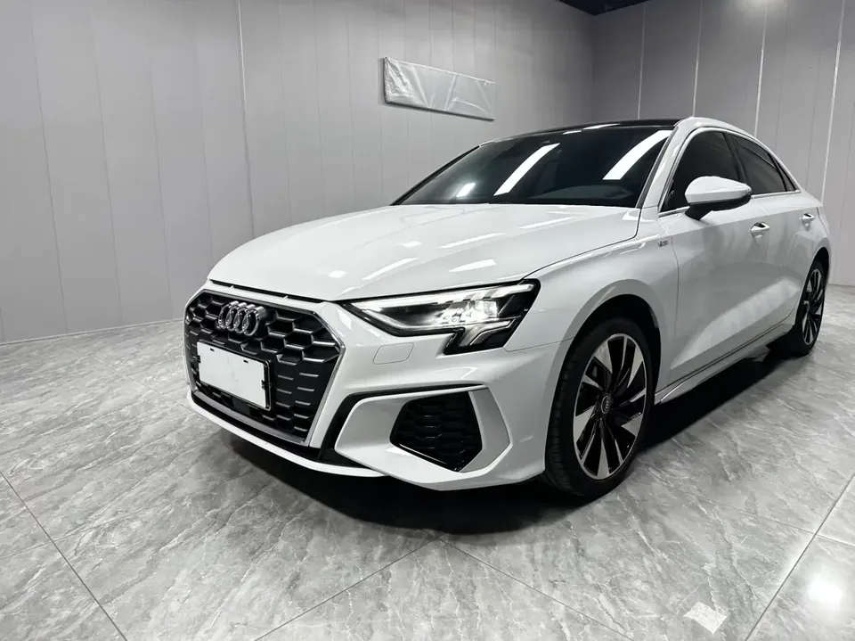 Audi A3 Audi A3 2023 A3L Limousine 35 TFSI facelift: stylish and sporty 2023 — photo 1, buy with delivery to Moscow