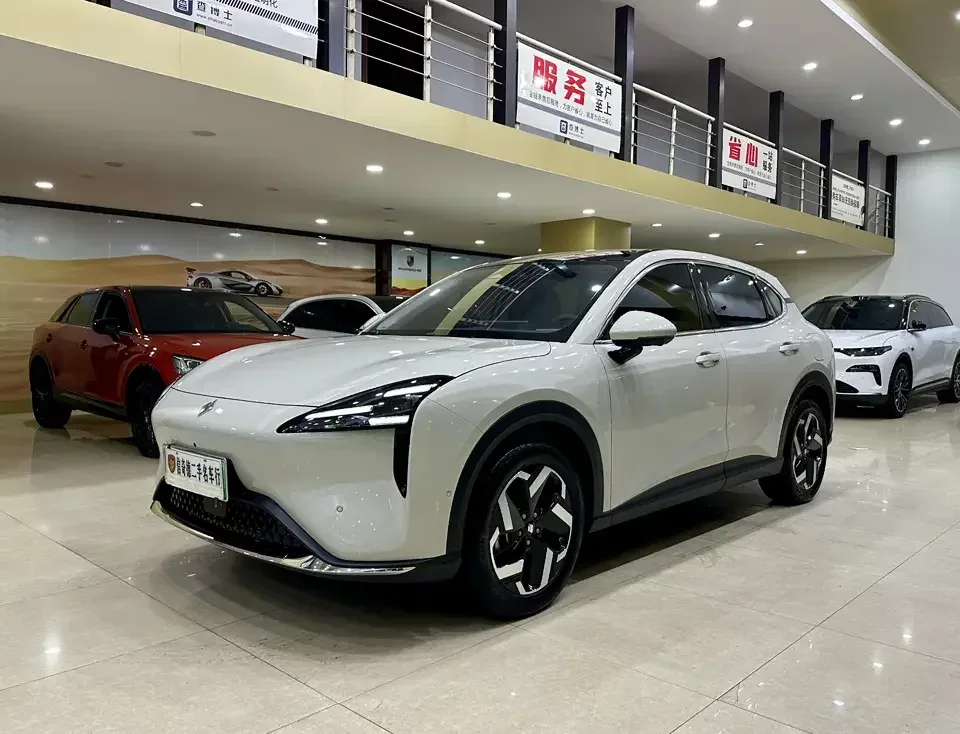 Baojun Yunhai EV Baojun Yunhai EV 2024 600km pure electric version 2024 — photo 1, buy with delivery to Moscow