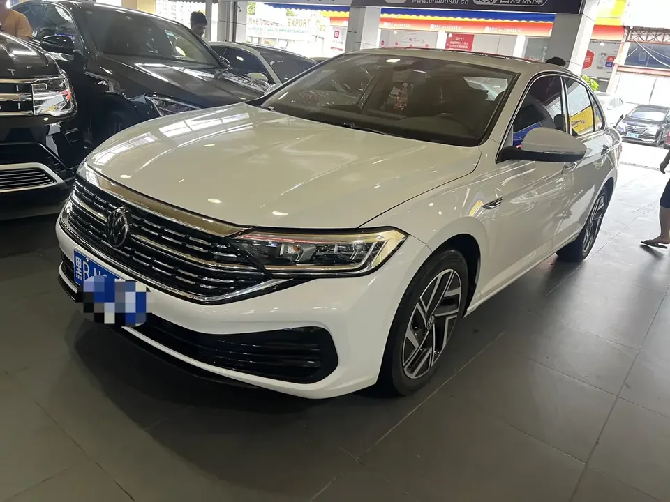 Volkswagen Sagitar Sagitar 2023 300TSI DSG Beyond Edition 2024 — photo 1, buy with delivery to Moscow