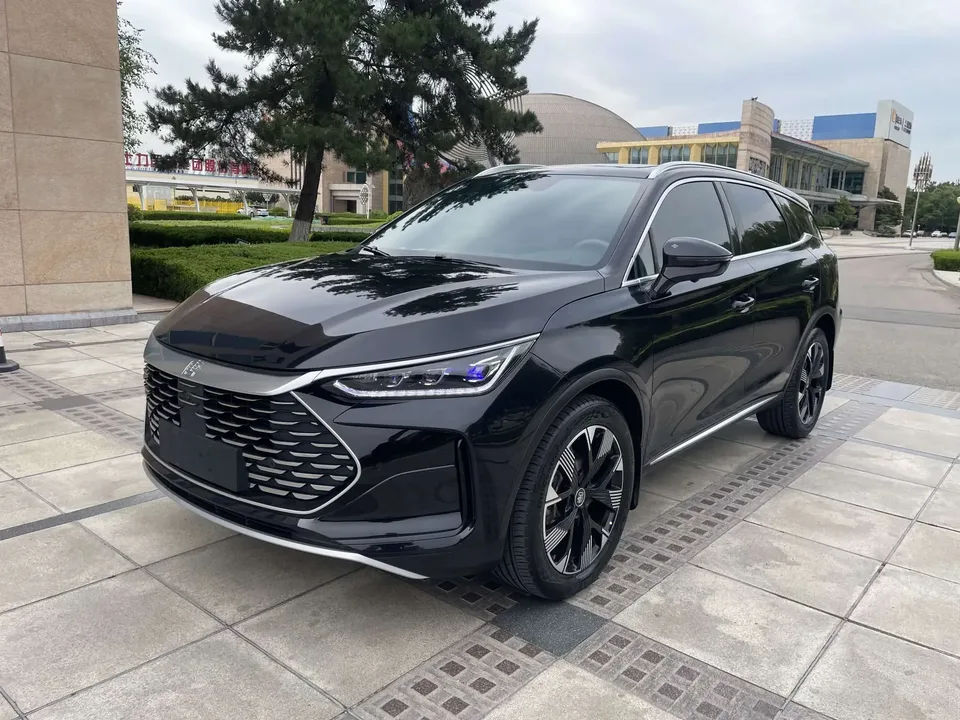 BYD Tang DM Tang DM 2024 Honor Edition DM-i 112KM Flagship 2024 — photo 1, buy with delivery to Moscow