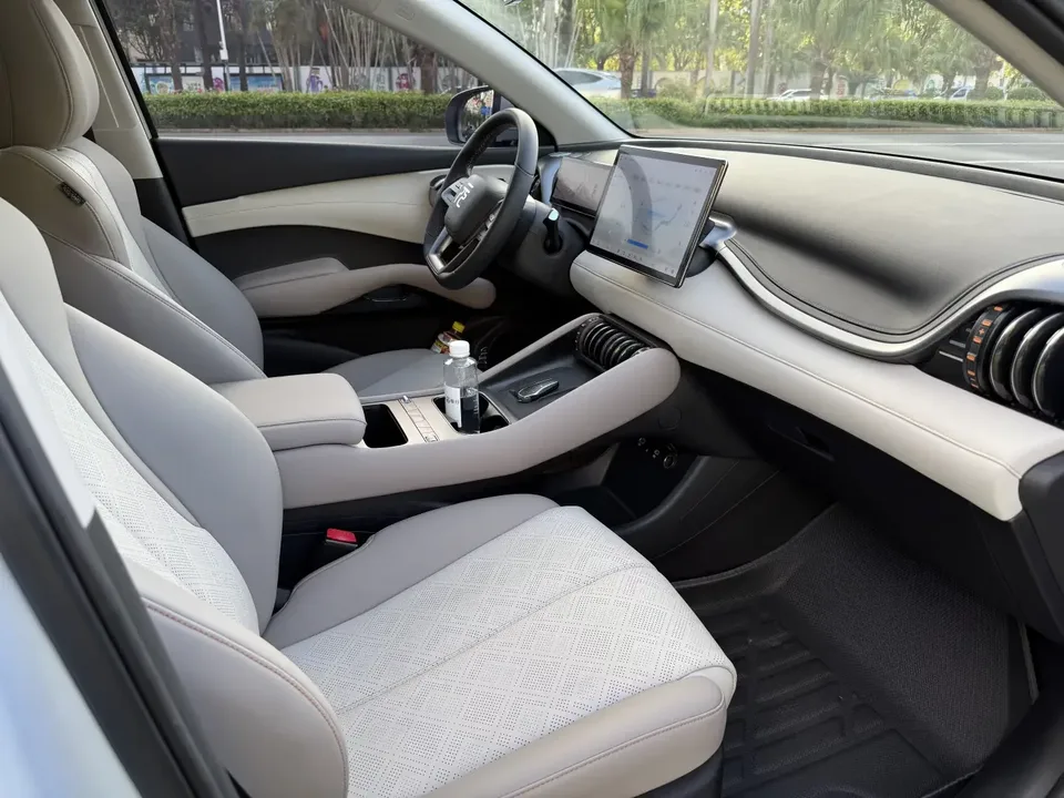 BYD Yuan Plus Yuan PLUS 2025 Smart Driving Edition 510KM Beyond Edition 2025 — thumbnail 4