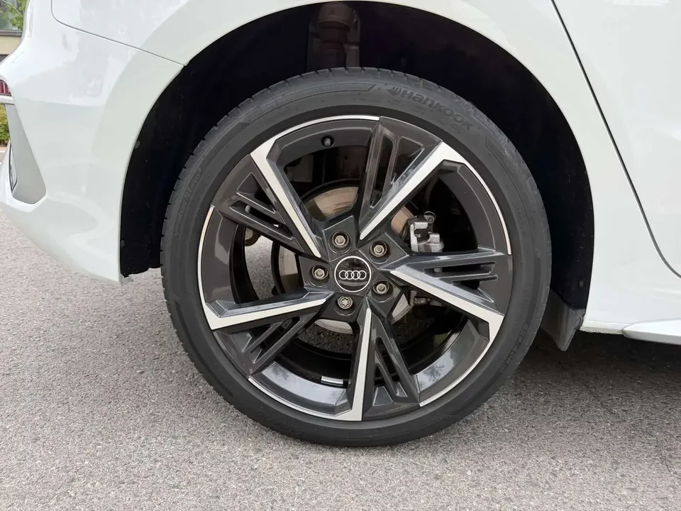 Audi A3 Audi A3 2022 Sportback 35 TFSI Stylish and sporty 2023 — thumbnail 4