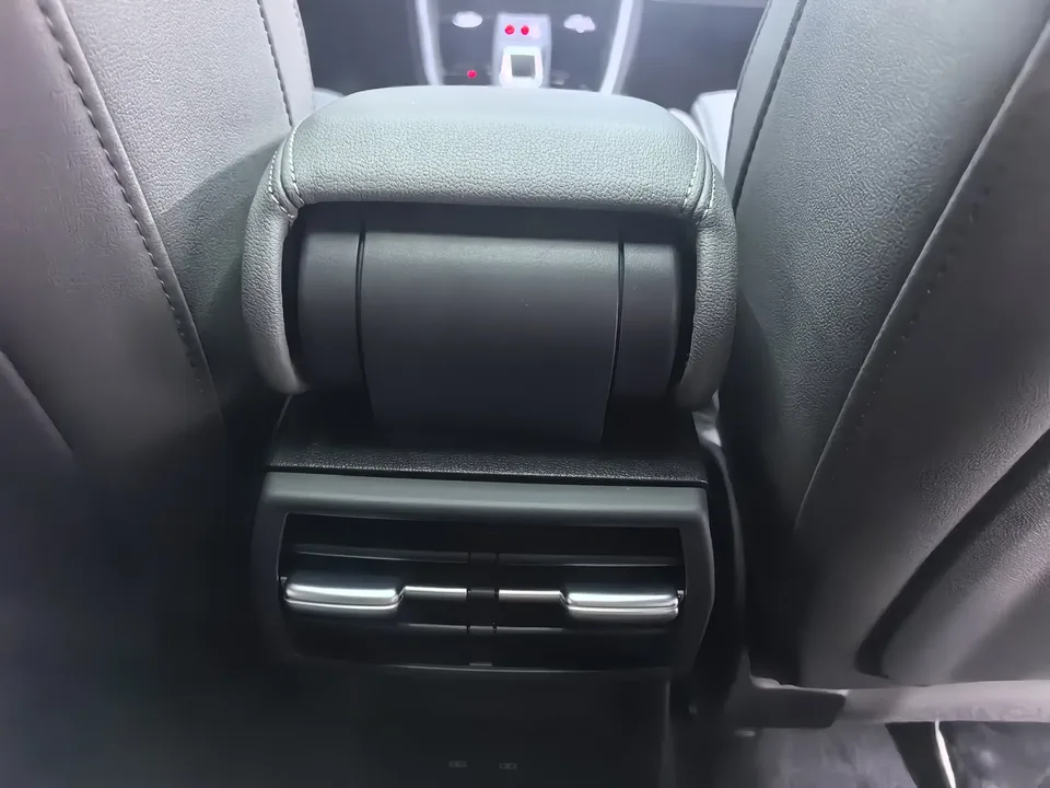 Audi A3 Audi A3 2022 Sportback 35 TFSI Stylish and sporty 2022 — thumbnail 3