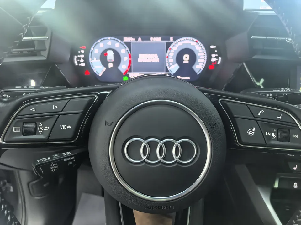 Audi A3 Audi A3 2022 Sportback 35 TFSI Stylish and sporty 2022 — thumbnail 5