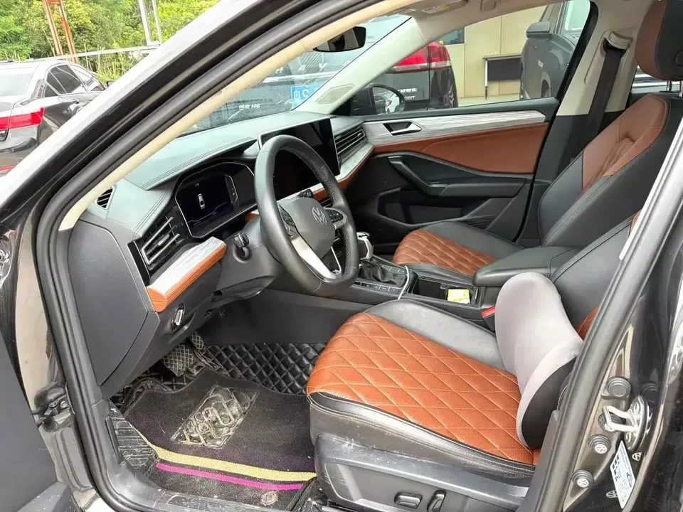 Volkswagen Sagitar Sagitar 2023 280TSI DSG Excellence Plus 2022 — thumbnail 3