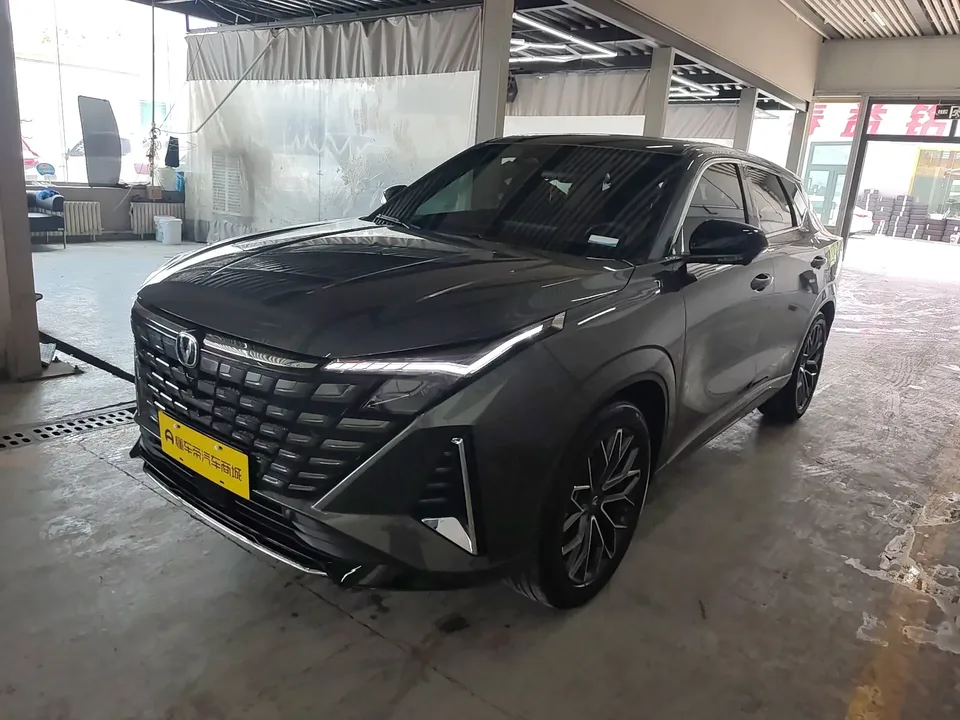 Changan Uni-Z Changan UNI-Z 2025 1.5T DCT Luxury 2025 — photo 1, buy with delivery to Moscow