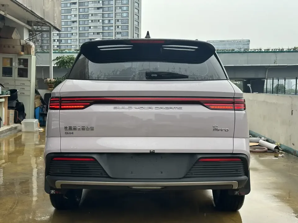 BYD Song Pro DM Song Pro DM 2024 DM-i Honor Edition 71km Pilot Edition 2024 — thumbnail 5