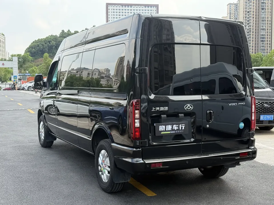 Datong Xintu V80 Xintu V80 2024 PRO 2.0T manual Aoyuntong long axis mid-top 127Ps 6-9 seats 2024 — thumbnail 4