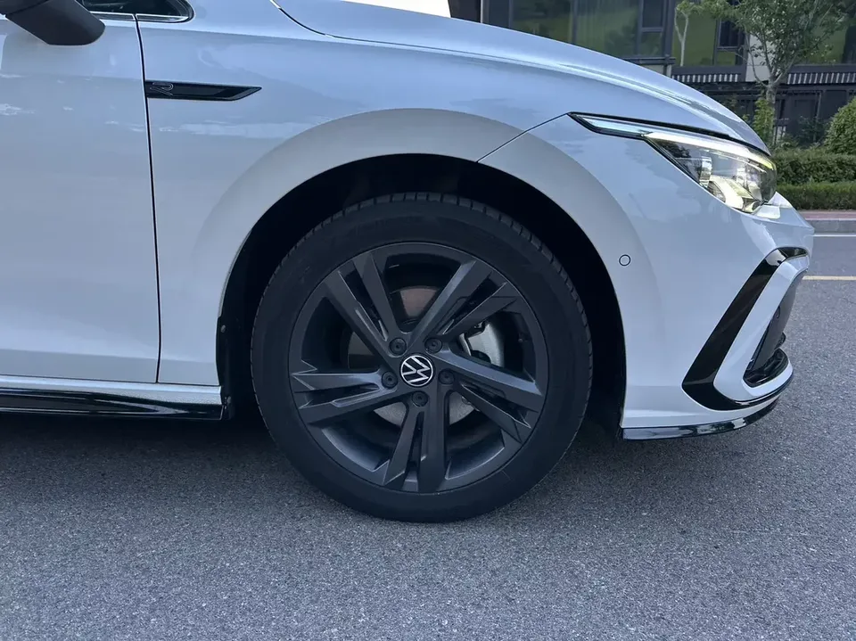 Volkswagen Golf golf 2021 280TSI DSG R-Line 2022 — thumbnail 3