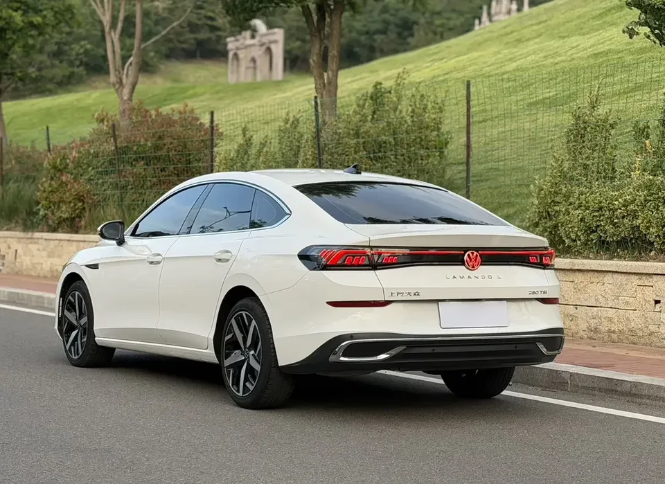 Volkswagen Lamando Lingdu 2023 Lingdu L 280TSI DSG Cool Edition 2023 — thumbnail 2