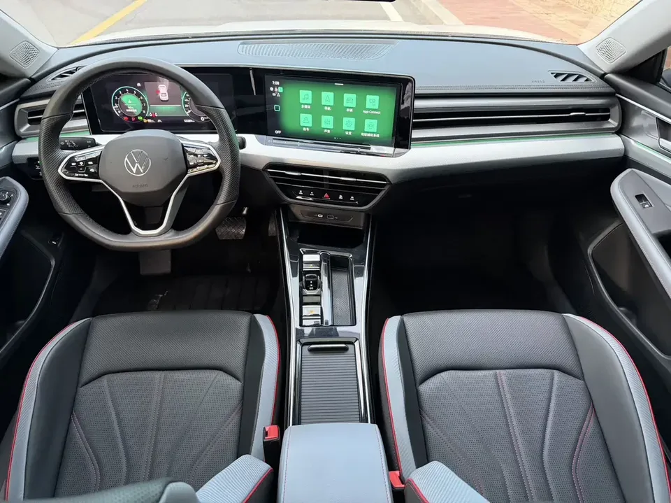 Volkswagen Lamando Lingdu 2023 Lingdu L 280TSI DSG Cool Edition 2023 — thumbnail 4