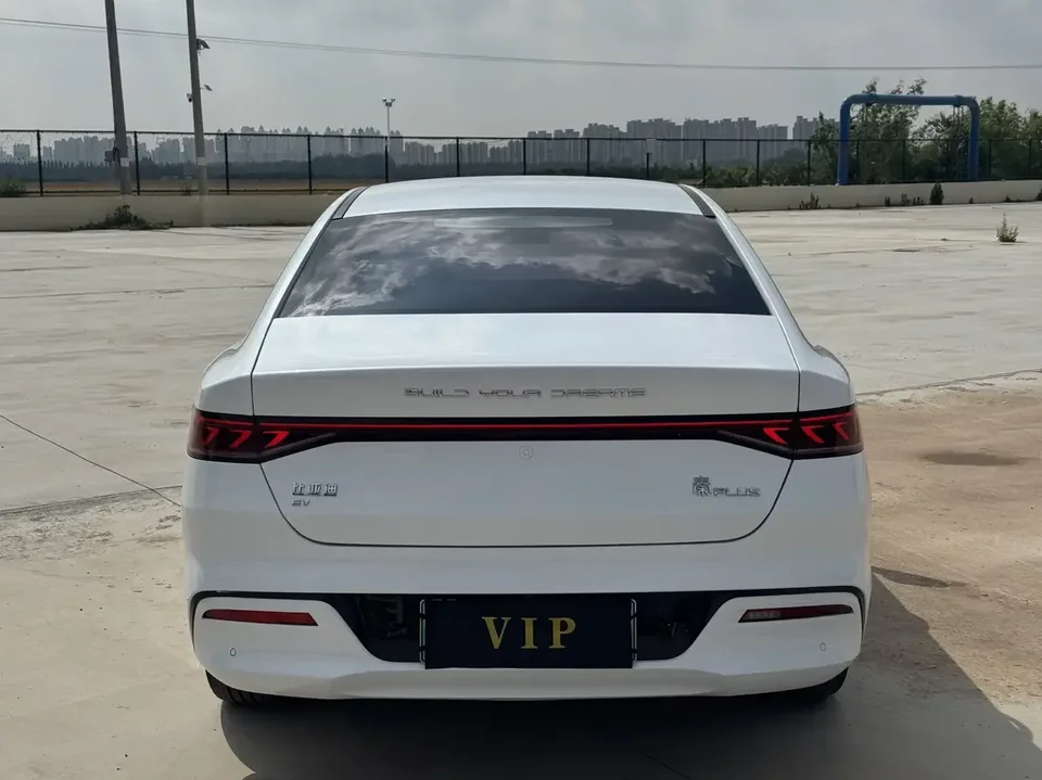 BYD Qin PLUS EV Qin PLUS EV 2021 500KM Premium 2022 — thumbnail 2