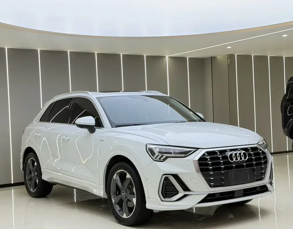 Audi Q3 Audi Q3 2022 35 TFSI Stylish Dynamic 2022 — thumbnail 3