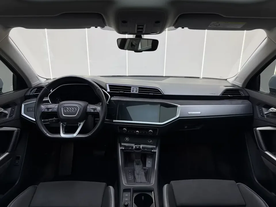 Audi Q3 Audi Q3 2022 35 TFSI Stylish Dynamic 2022 — thumbnail 4