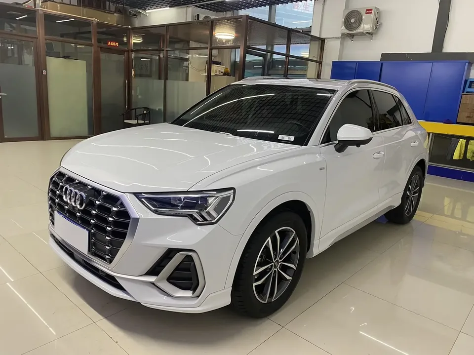 Audi Q3 Audi Q3 2022 35 TFSI Progressive Dynamic 2022 — photo 1, buy with delivery to Moscow