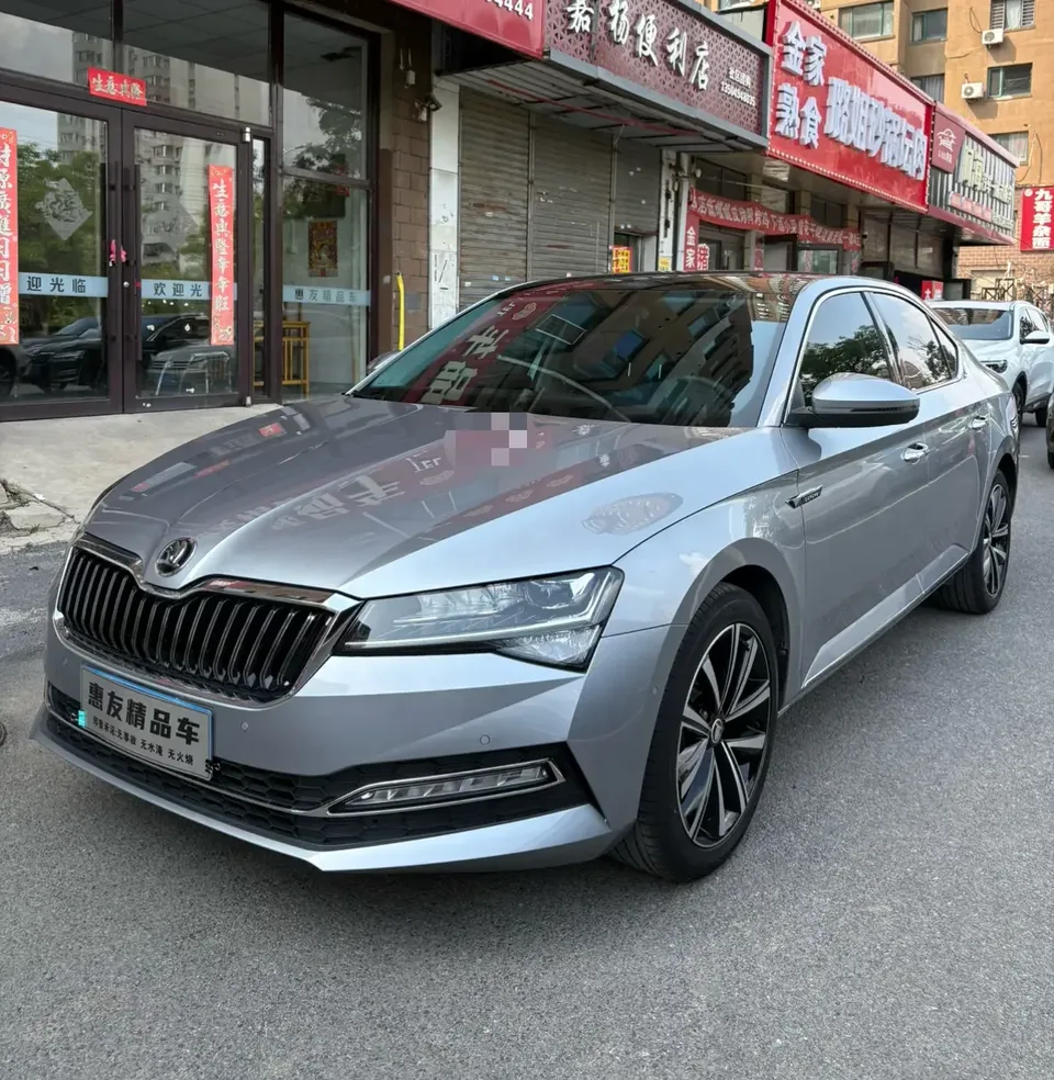 Skoda Superb Speedy 2023 Modified TSI280 DSG Premium Edition 2023 — photo 1, buy with delivery to Moscow