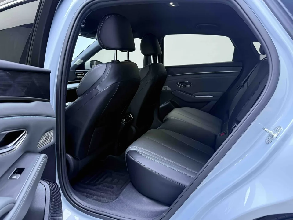 BYD Qin L DM Qin L DM 2024 DM-i 80KM Beyond 2024 — thumbnail 5