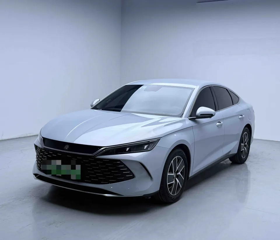 BYD Qin L DM Qin L DM 2024 DM-i 80KM Beyond 2024 — photo 1, buy with delivery to Moscow